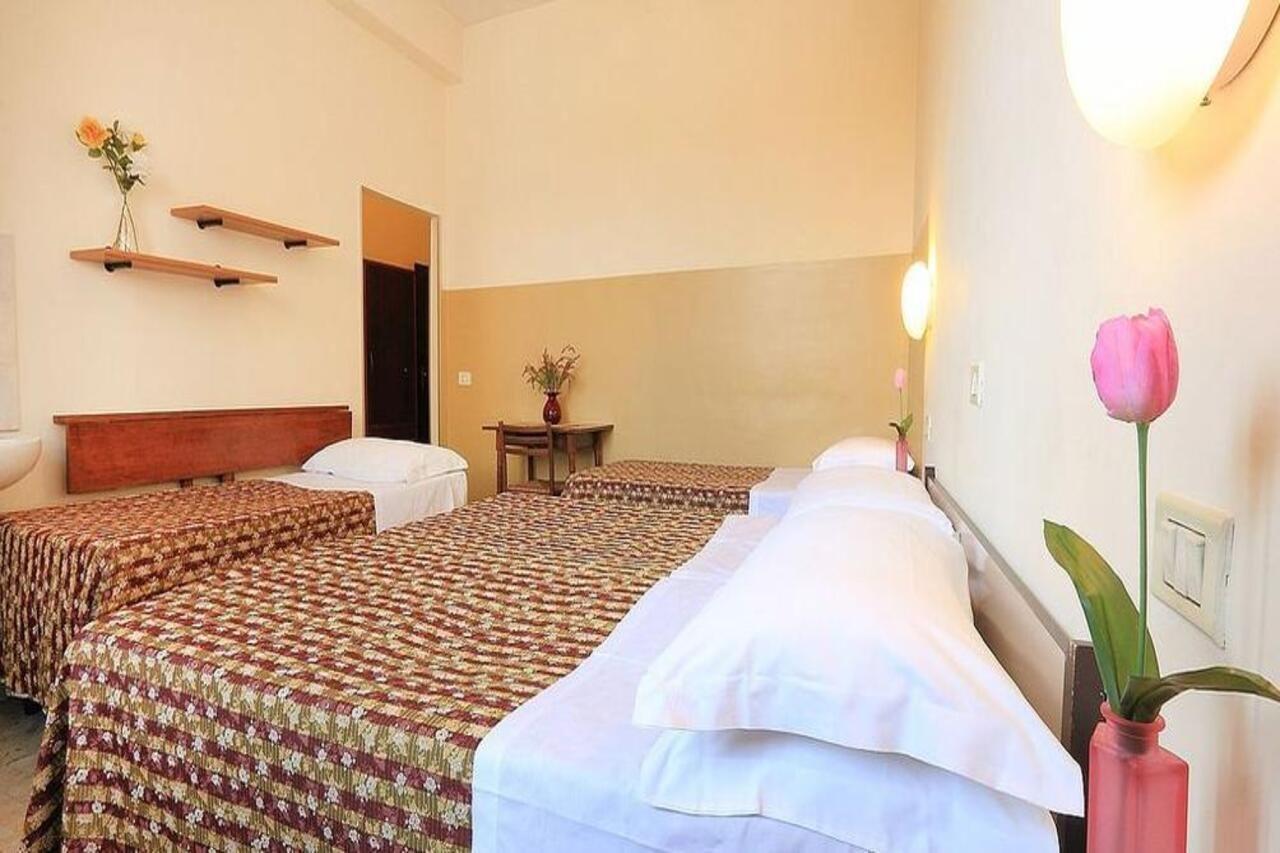 Hotel Ottaviani Florence Buitenkant foto