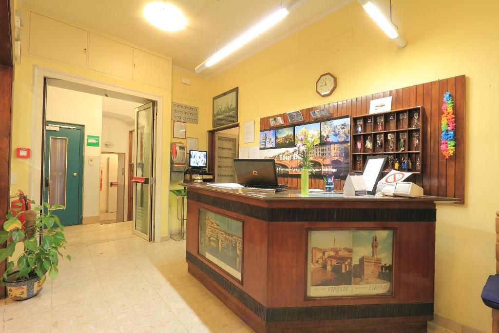 Hotel Ottaviani Florence Buitenkant foto