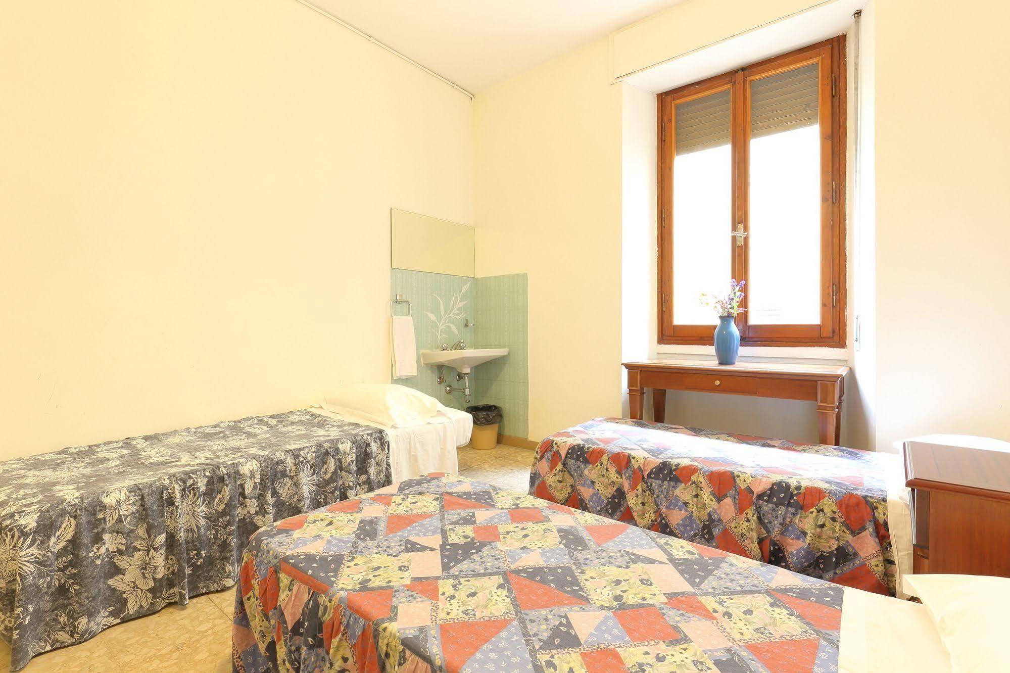 Hotel Ottaviani Florence Buitenkant foto